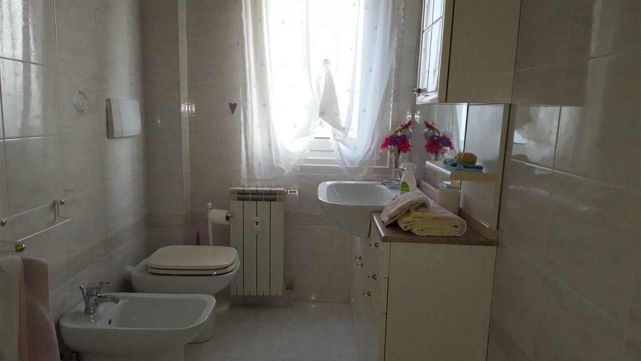 La Casa Di Fulvio Apartment Триест Екстериор снимка
