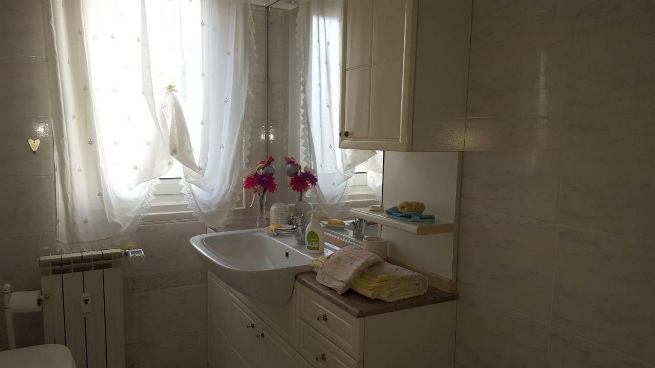 La Casa Di Fulvio Apartment Триест Екстериор снимка